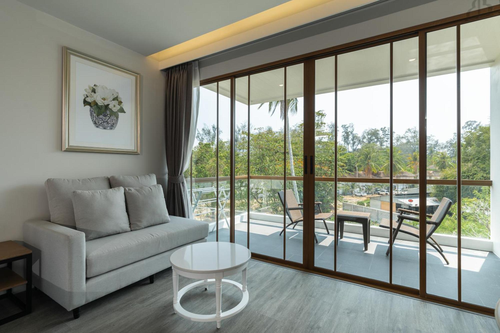Bella Nara Phuket Naiyang