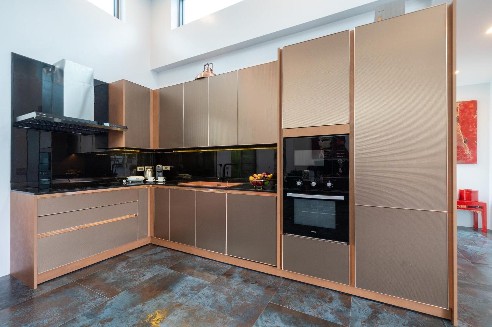 Villa Unique Style & Comfort, 2br Pool Dannylys, Near Nai Harn *
