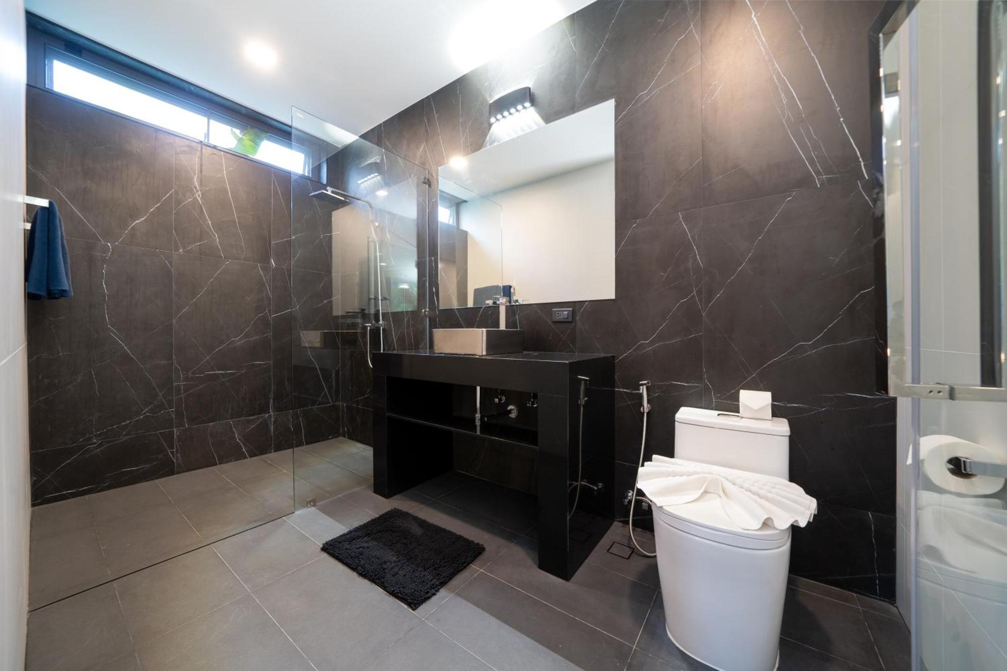 Unique Style & Comfort, 2br Pool Dannylys, Near Nai Harn Villa Ban Saiyuan
