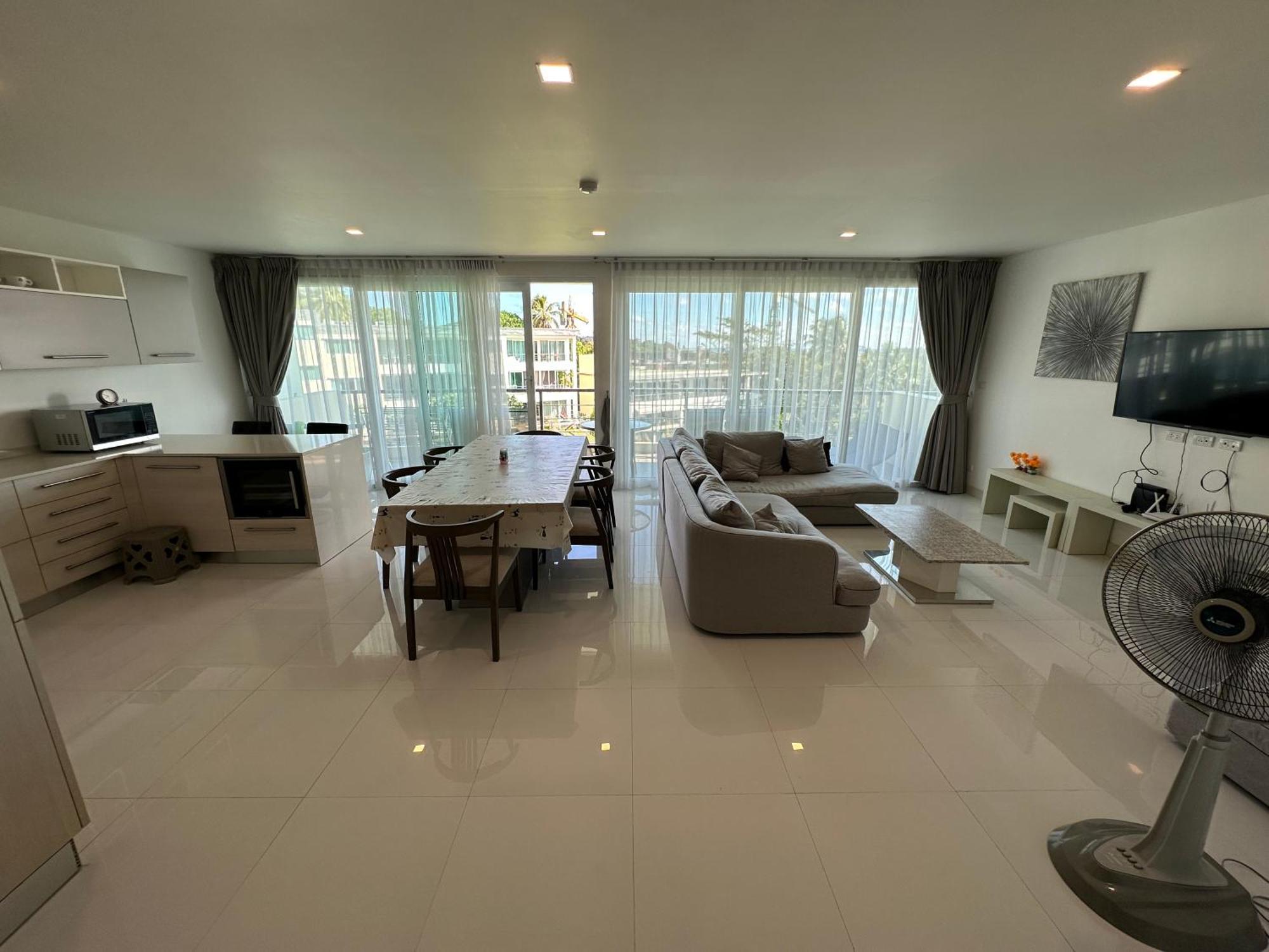 Sea View Cozy Two Bedroom - 130sqm - Karon Walking Distance To The Beach! 700m 15minutes Apartment Ban Karon