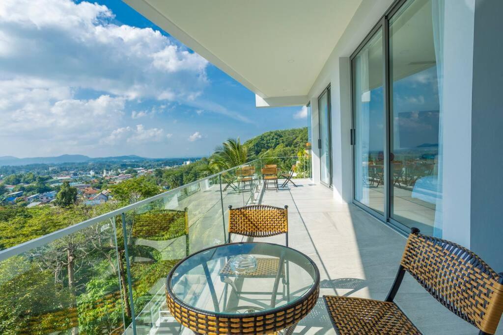 In Maid Gym Sea View Bangtao V111 Villa Phuket