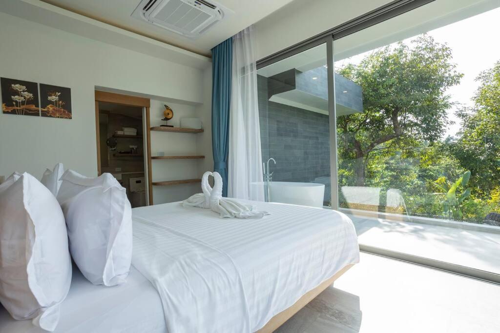 In Maid Gym Sea View Bangtao V111 Villa Phuket