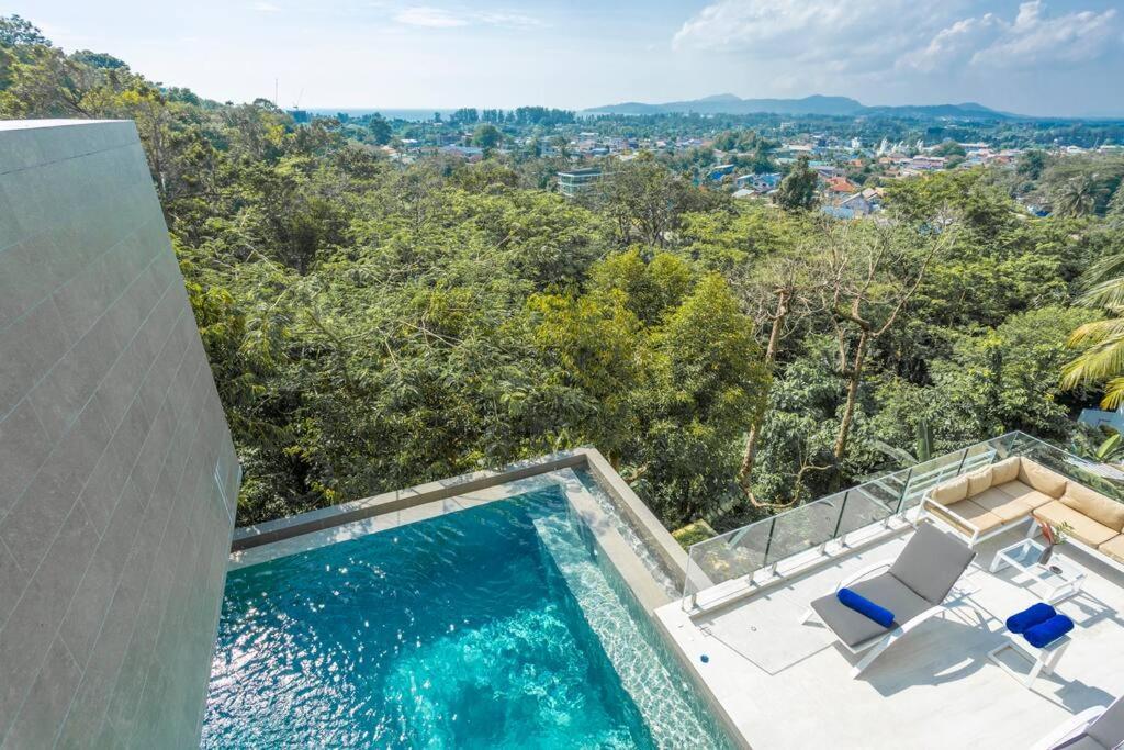 Villa In Maid Gym Sea View Bangtao V111 Phuket