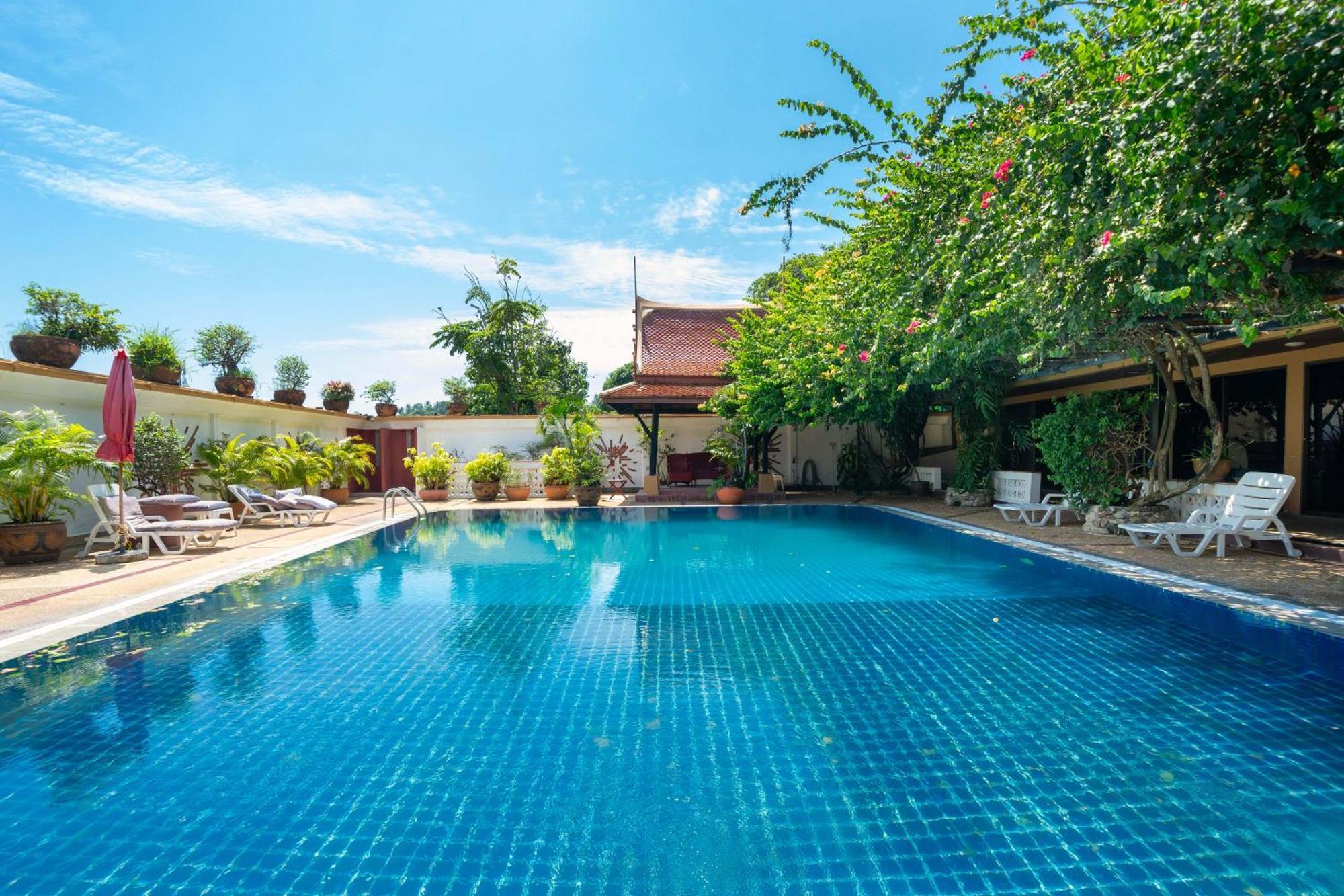 Unique Style 3br In Gated Bougainvillea 216, Apartment Kata Beach (Phuket)