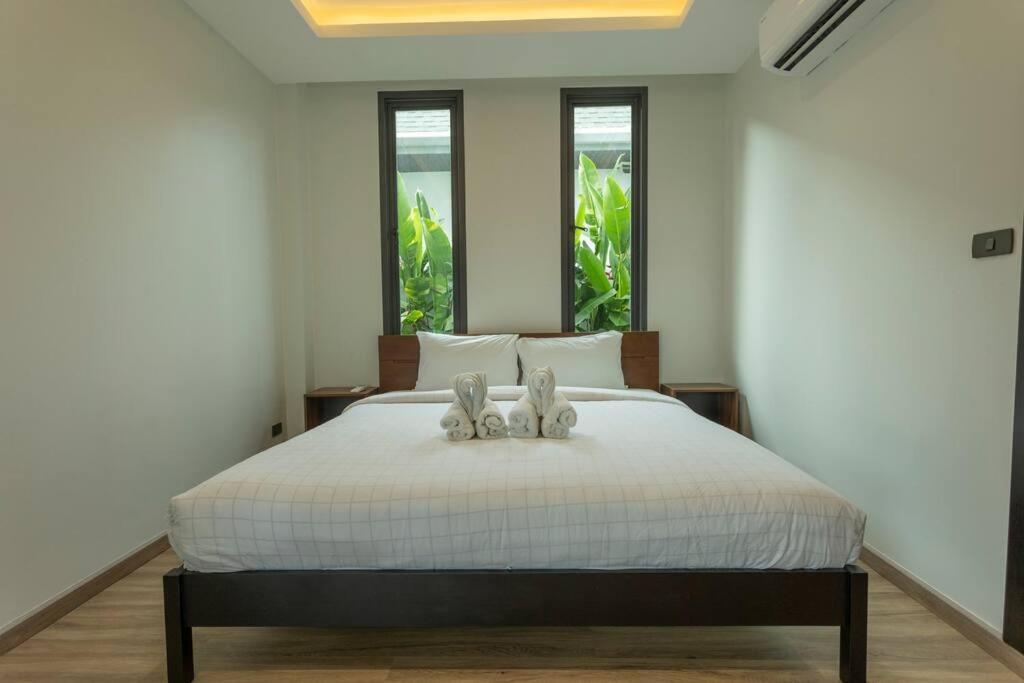 Villa 3br Brand New Luxury Large Pool Rawai #v105 *