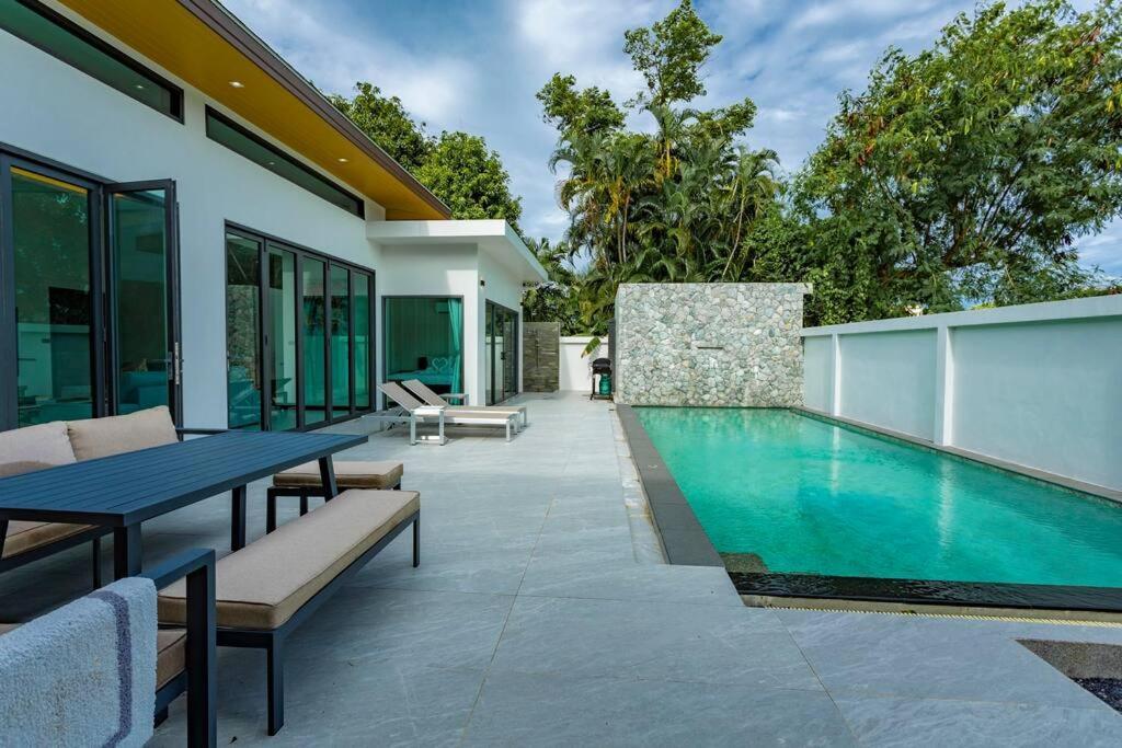 3br Brand New Luxury Large Pool Rawai #v105 Ban Saiyuan