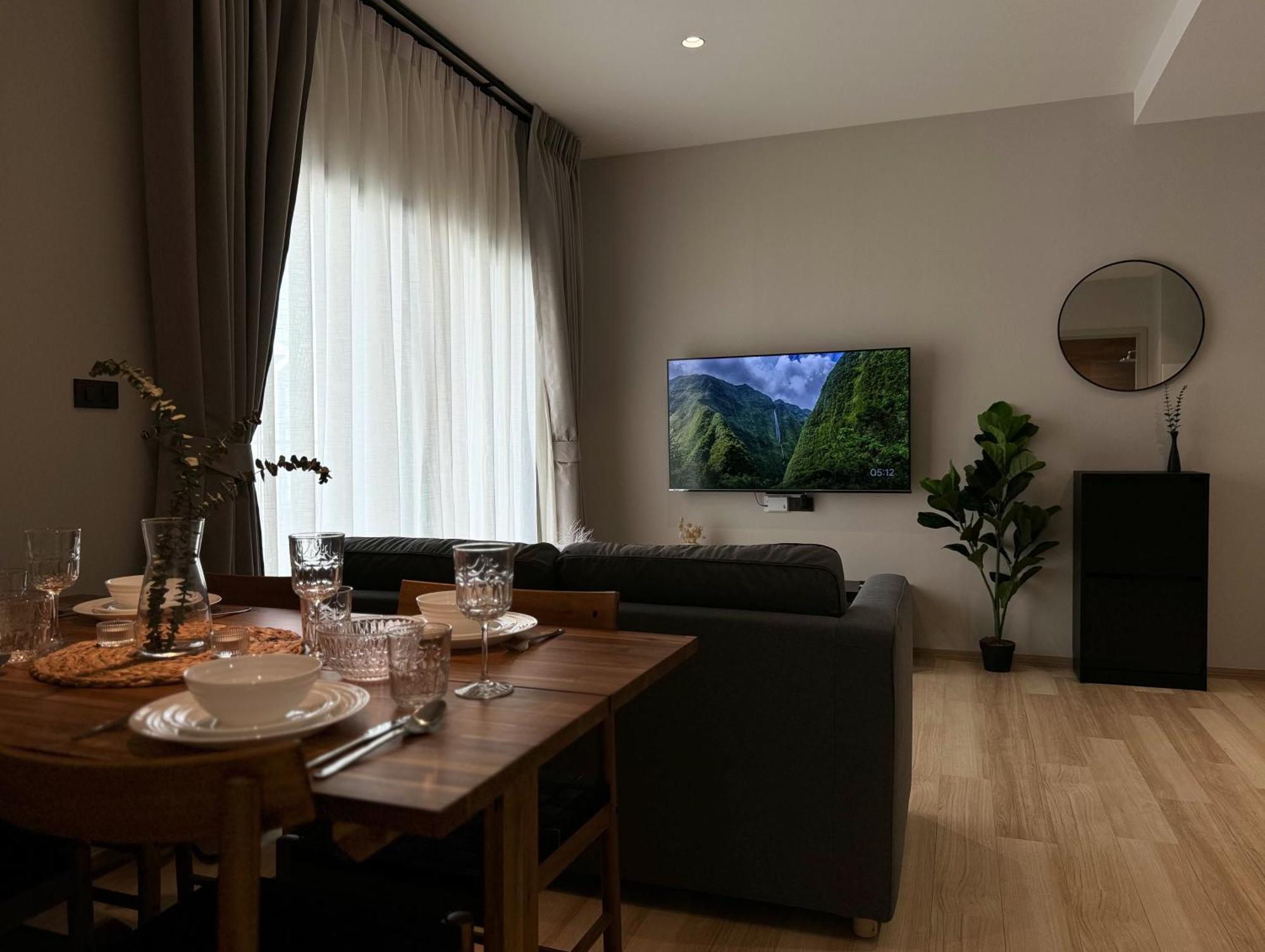 Apartment Title Halo By Eie Assia Nai Yang