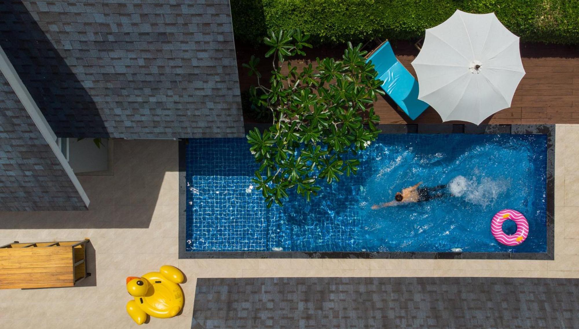 De Palm Poolvilla Phuket Villa Ban Chin Tham Mai