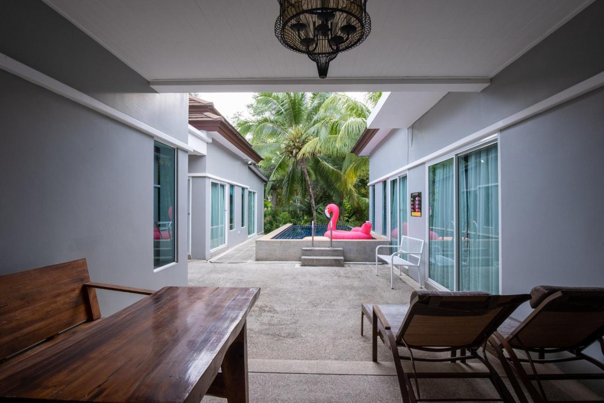De Palm Poolvilla Phuket Villa *