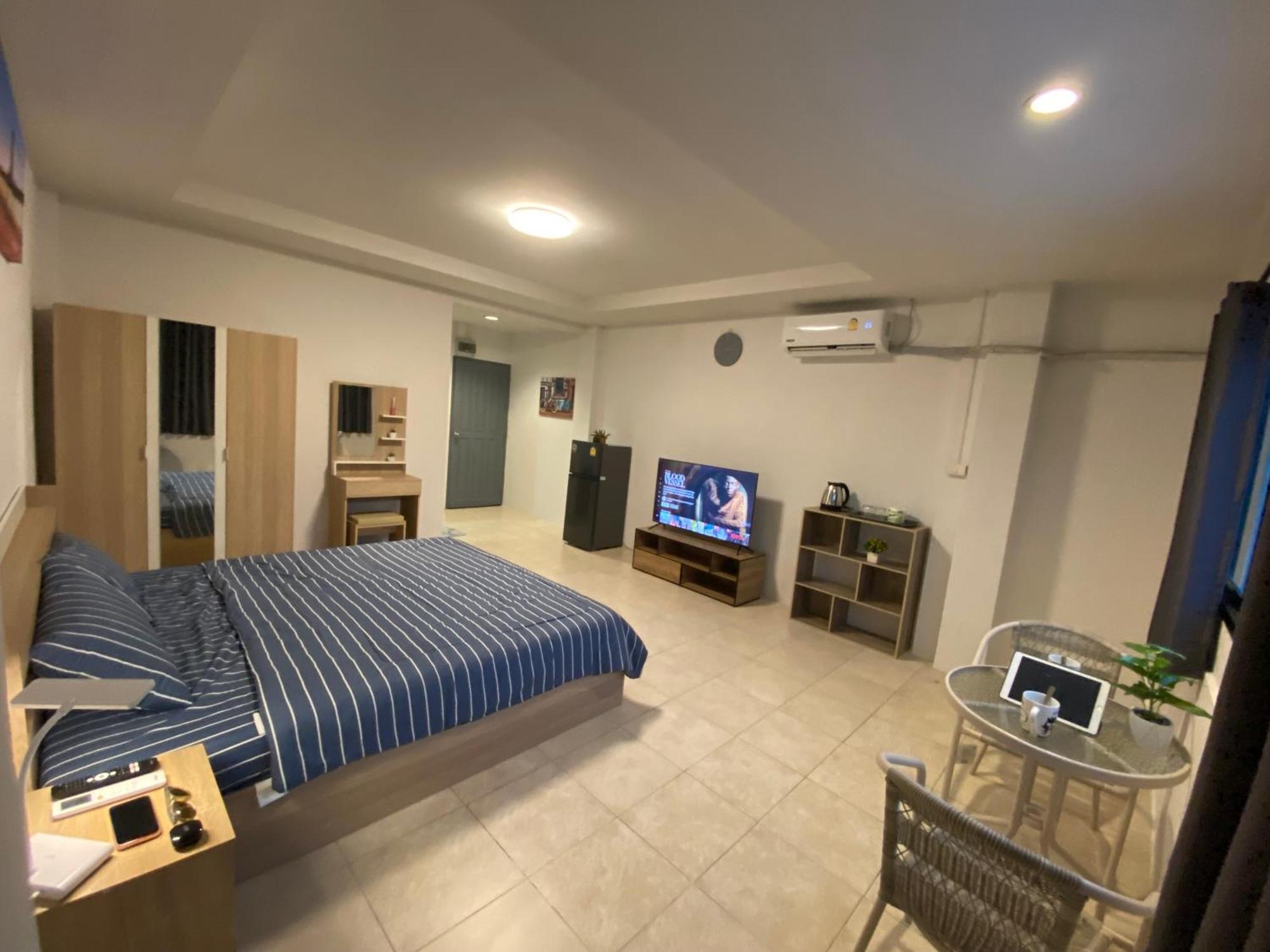 84 Bar & Apartment Kathu