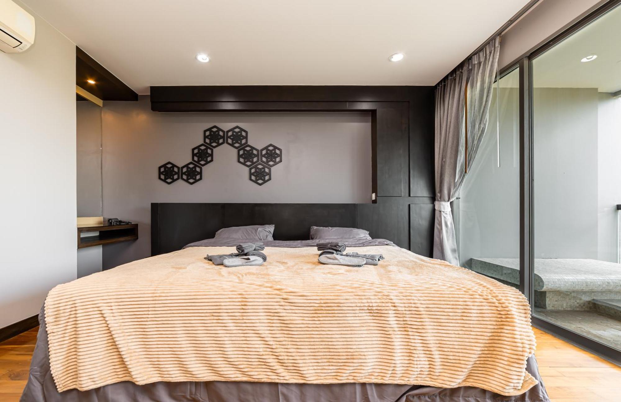 The Regent Bangtao 2 Bedroom Apartment *
