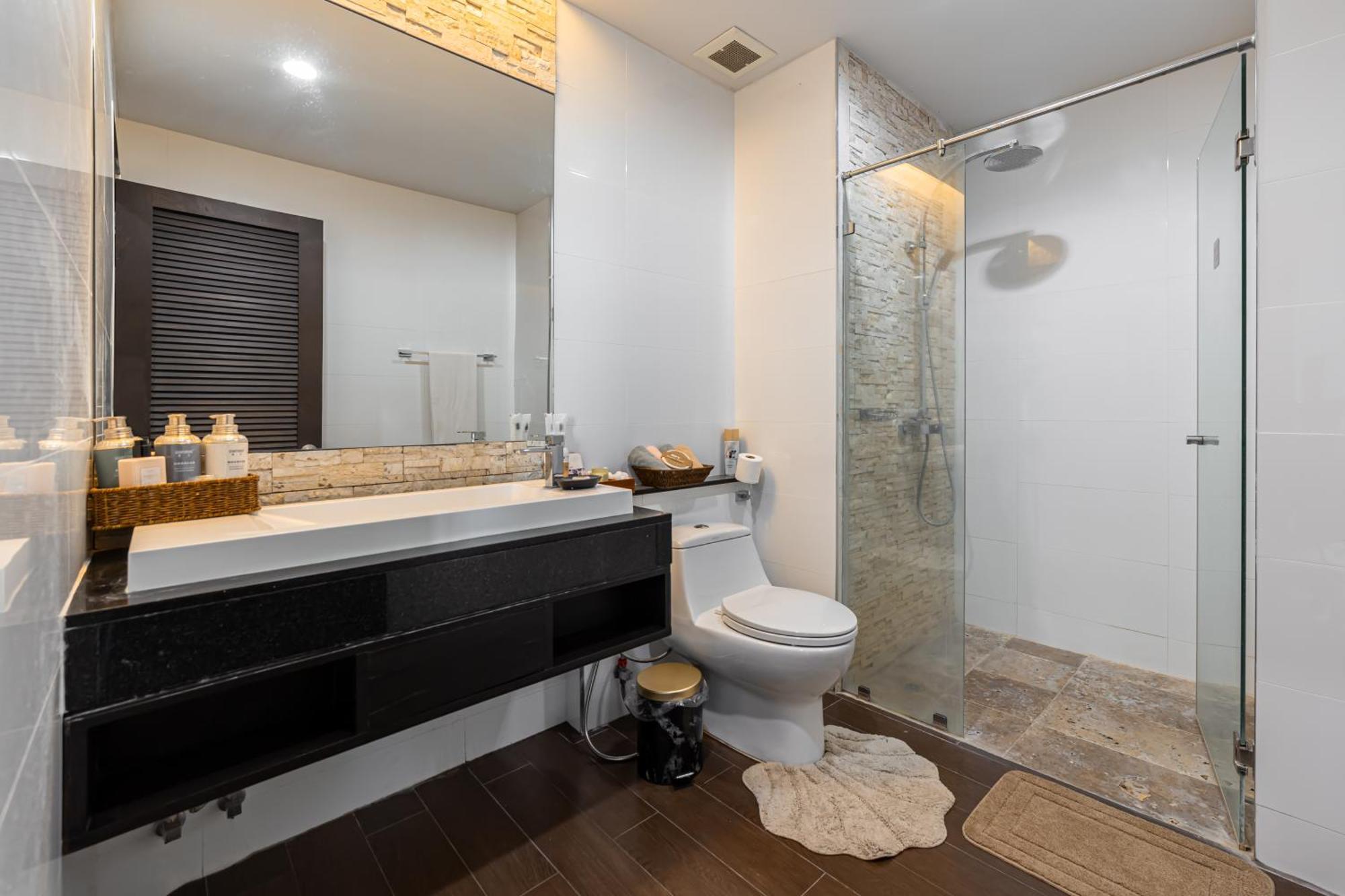 Apartment The Regent Bangtao 2 Bedroom