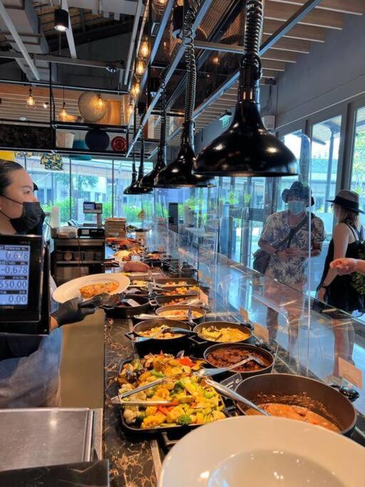 Entire Cozy In Bangtao, Phuket Hosted By Ann Bang Tao Beach (Phuket)