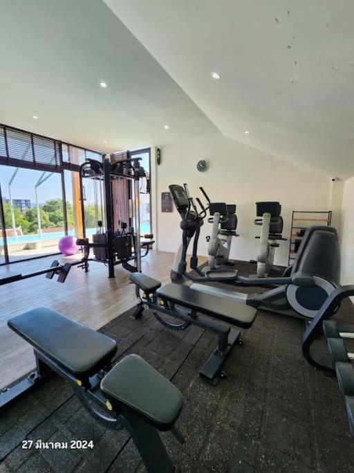2 Bed Apartment *