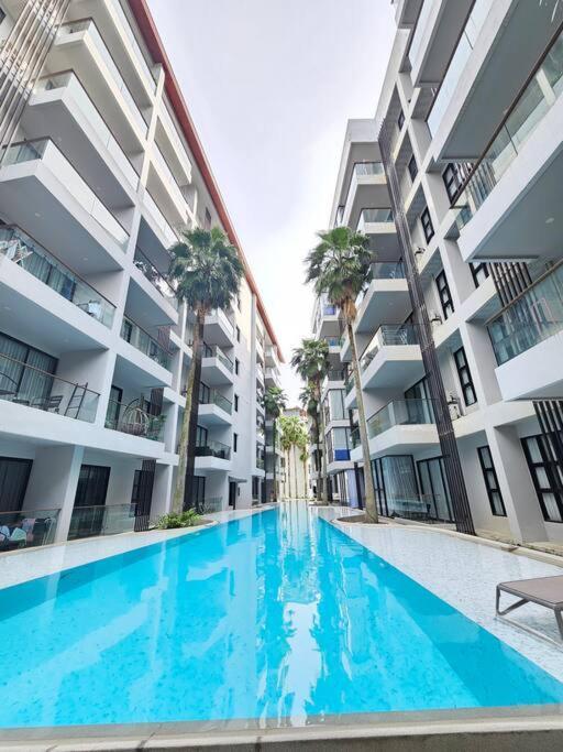 Apartment Perfect Night 2 Bed Pool Access
