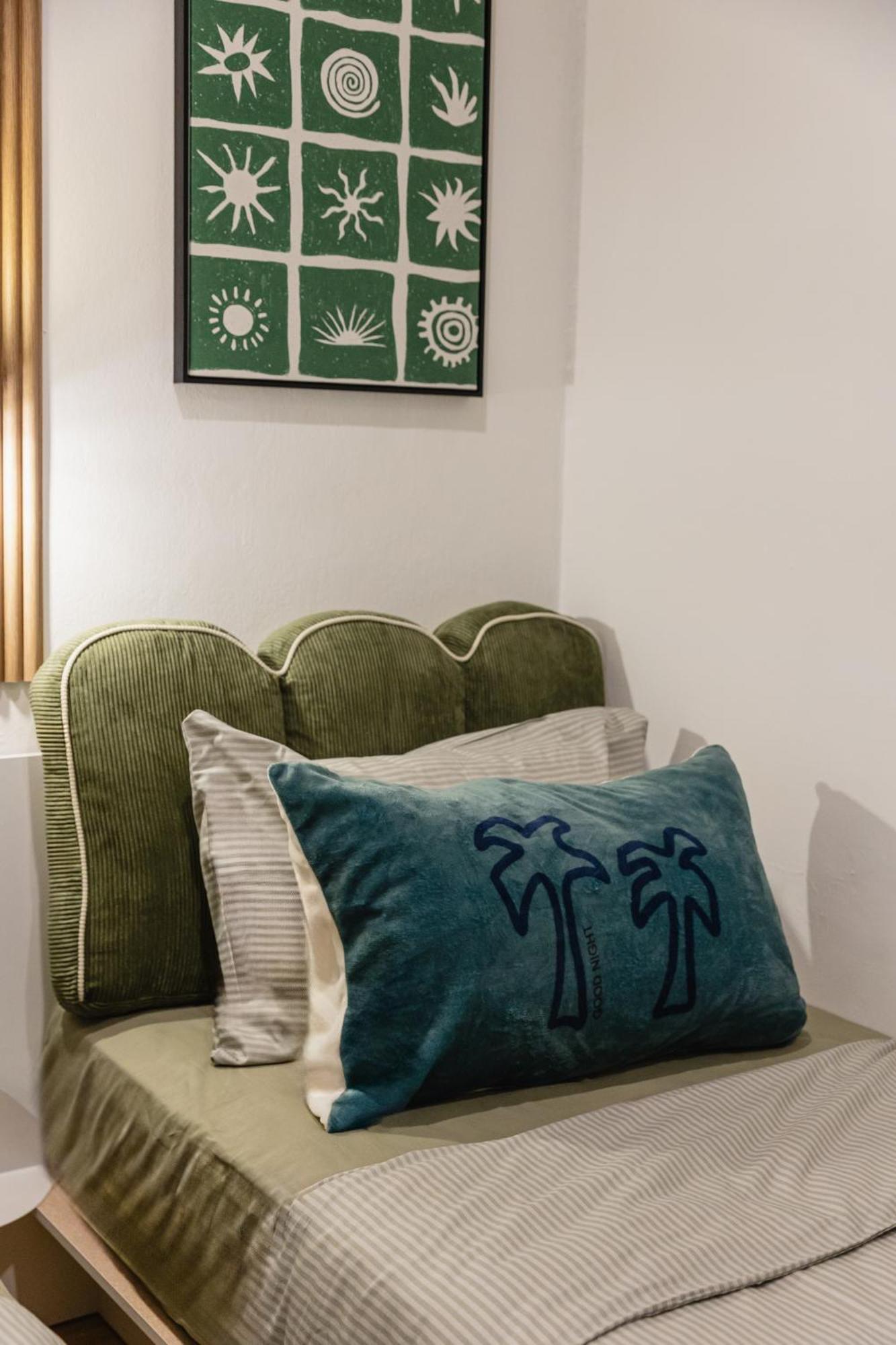 Apartment Budget Prime Location 2 Bedroom 6 Persons *