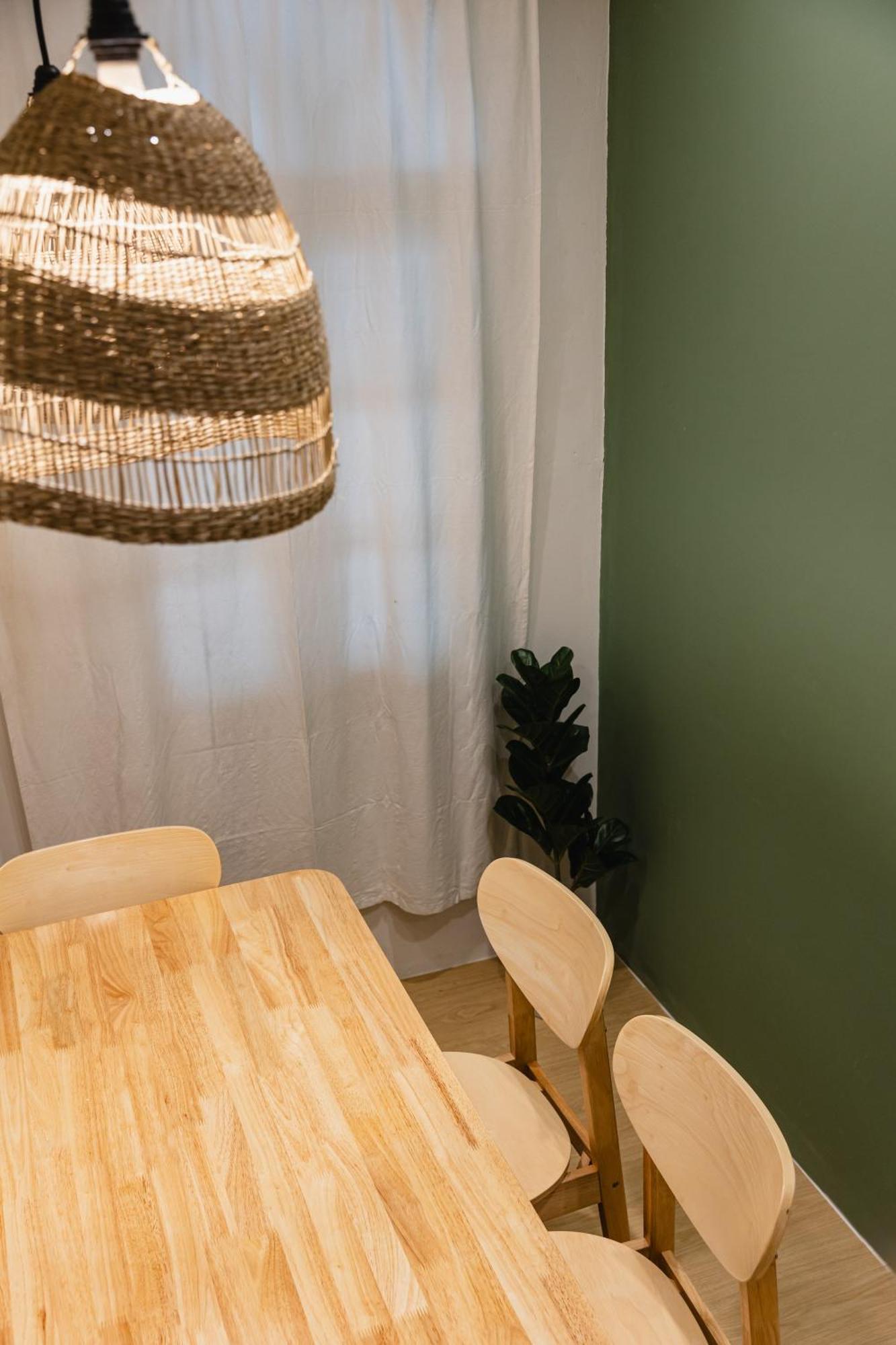 Budget Prime Location 2 Bedroom 6 Persons Patong
