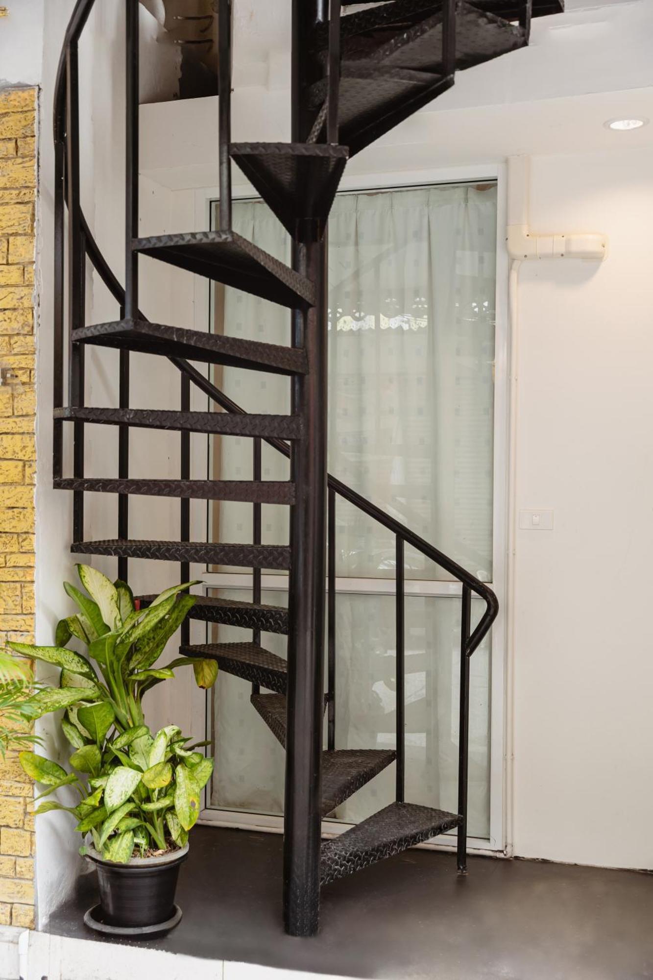Apartment Budget Prime Location 2 Bedroom 6 Persons Patong