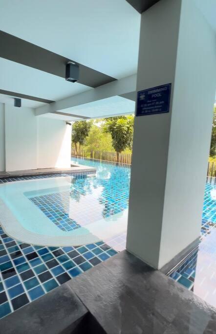 Fully Renovated In Boat Avenue, Bangtao