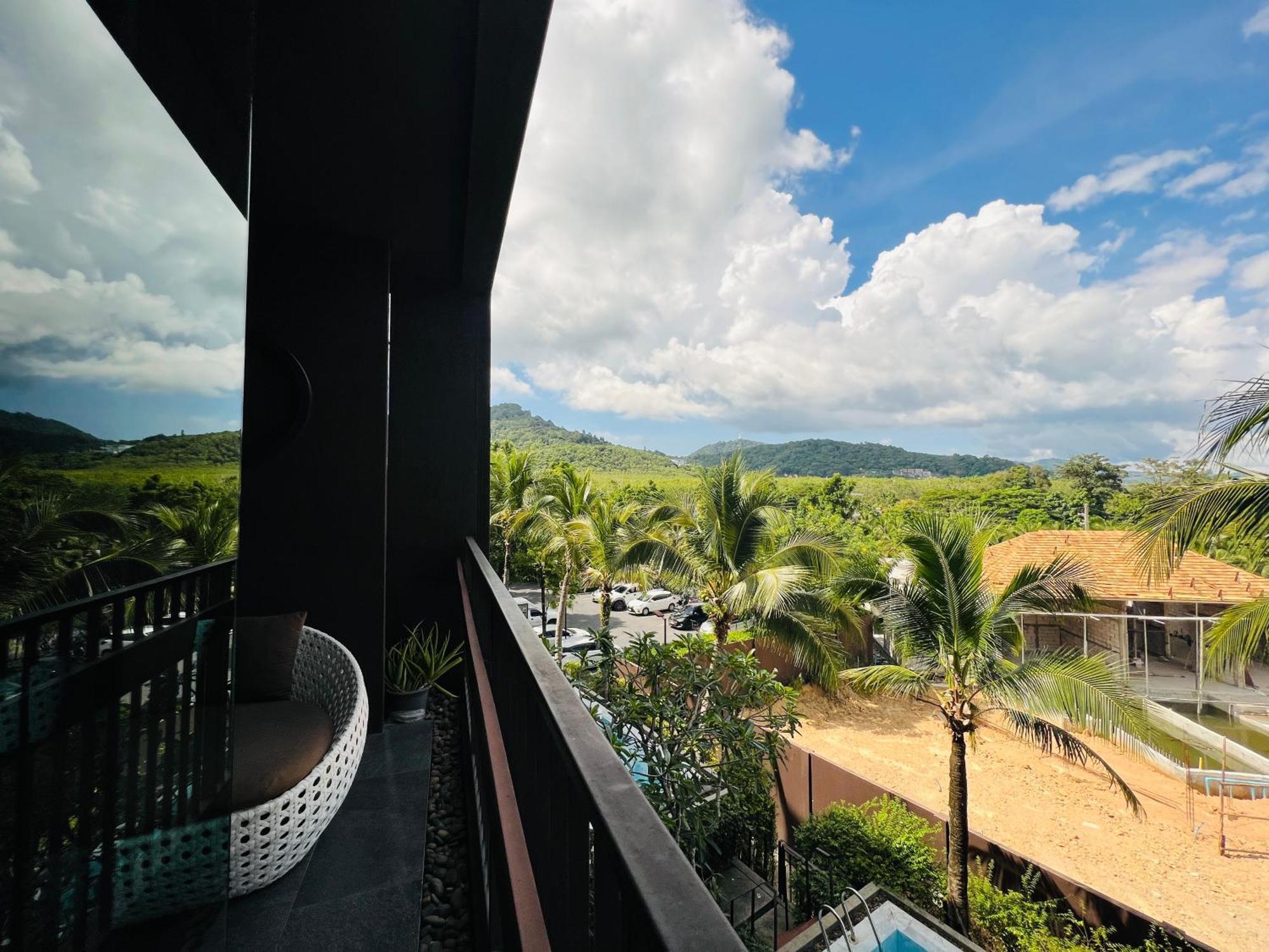 Apartment Luxury Of 70 Sqm In Rawai Ban Saiyuan