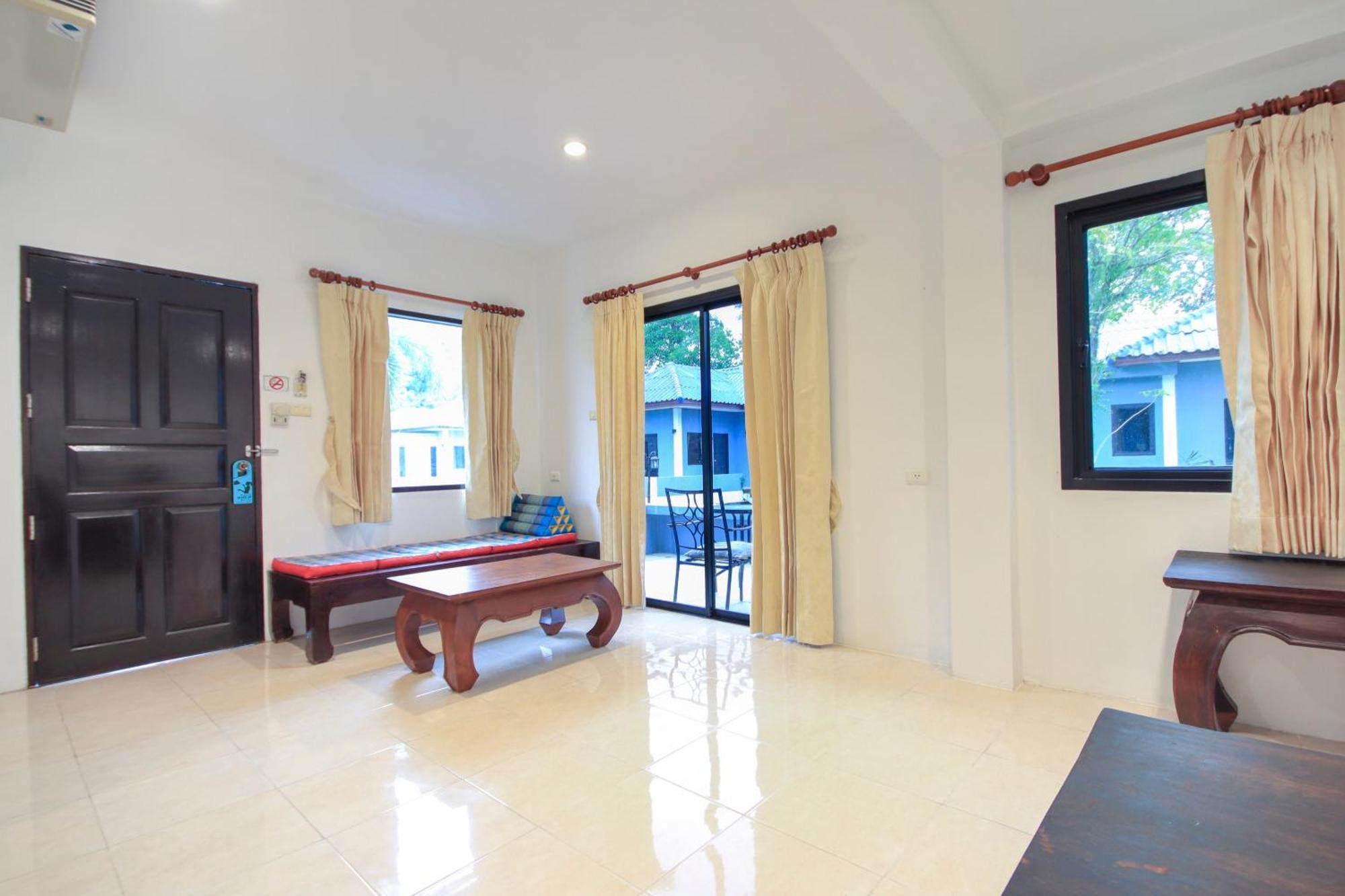 Hotel Capital O75345 Praewa Naiyang Phuket