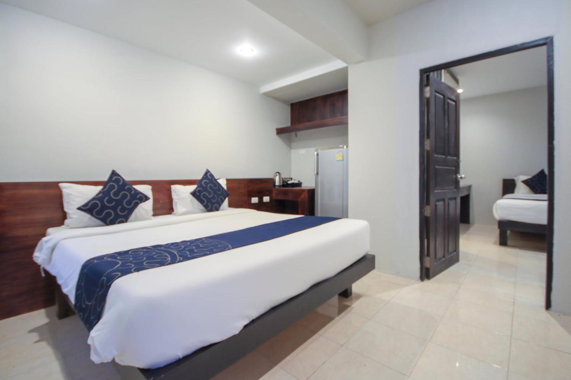 Hotel Capital O75345 Praewa Naiyang Phuket 4*
