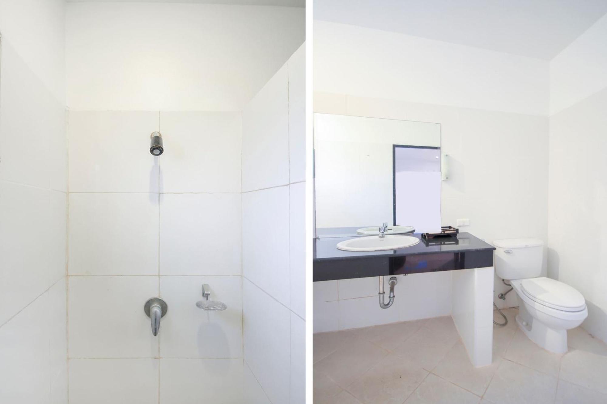 Hotel Capital O75345 Praewa Naiyang Phuket Nai Yang Beach