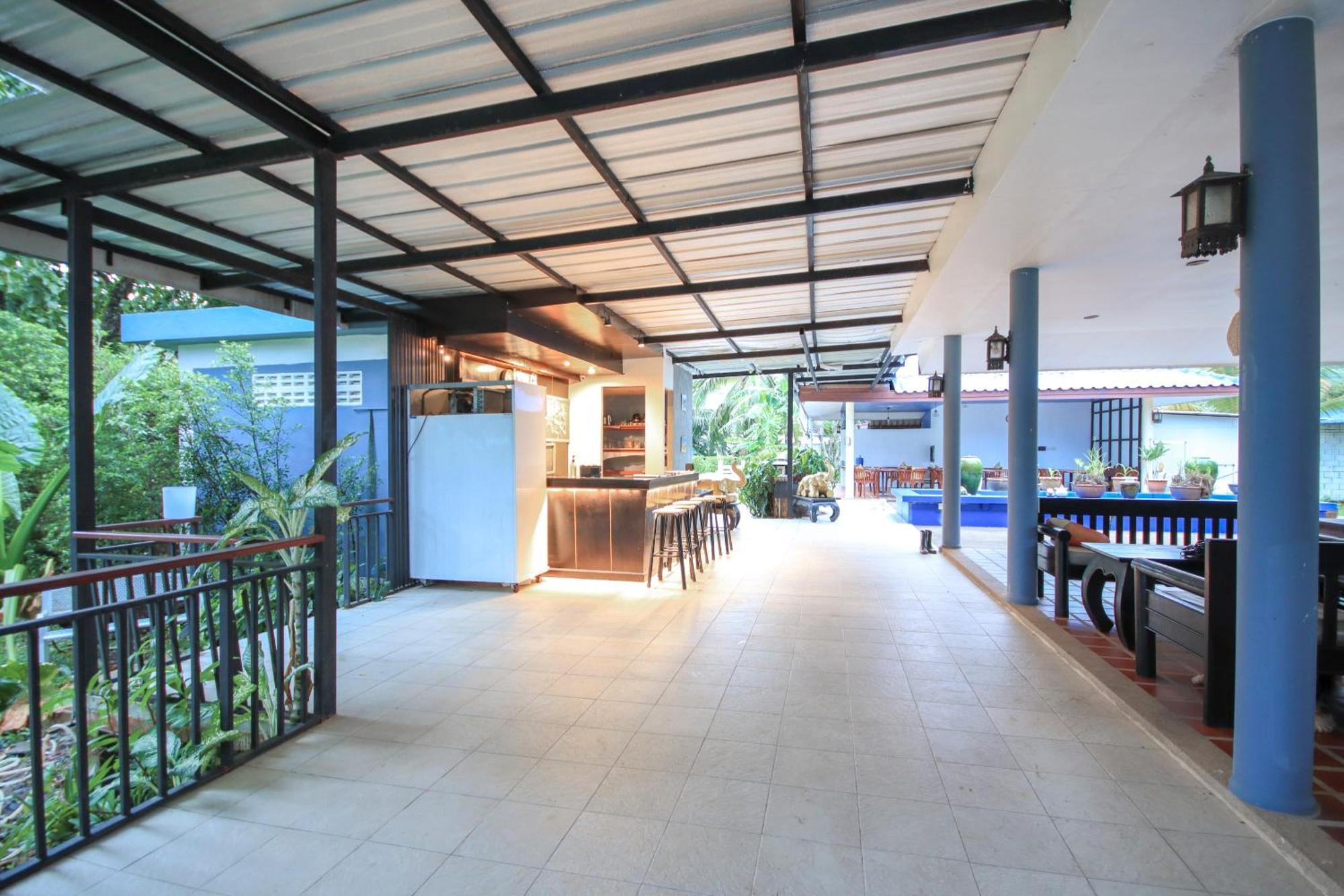 Capital O75345 Praewa Naiyang Phuket 4*