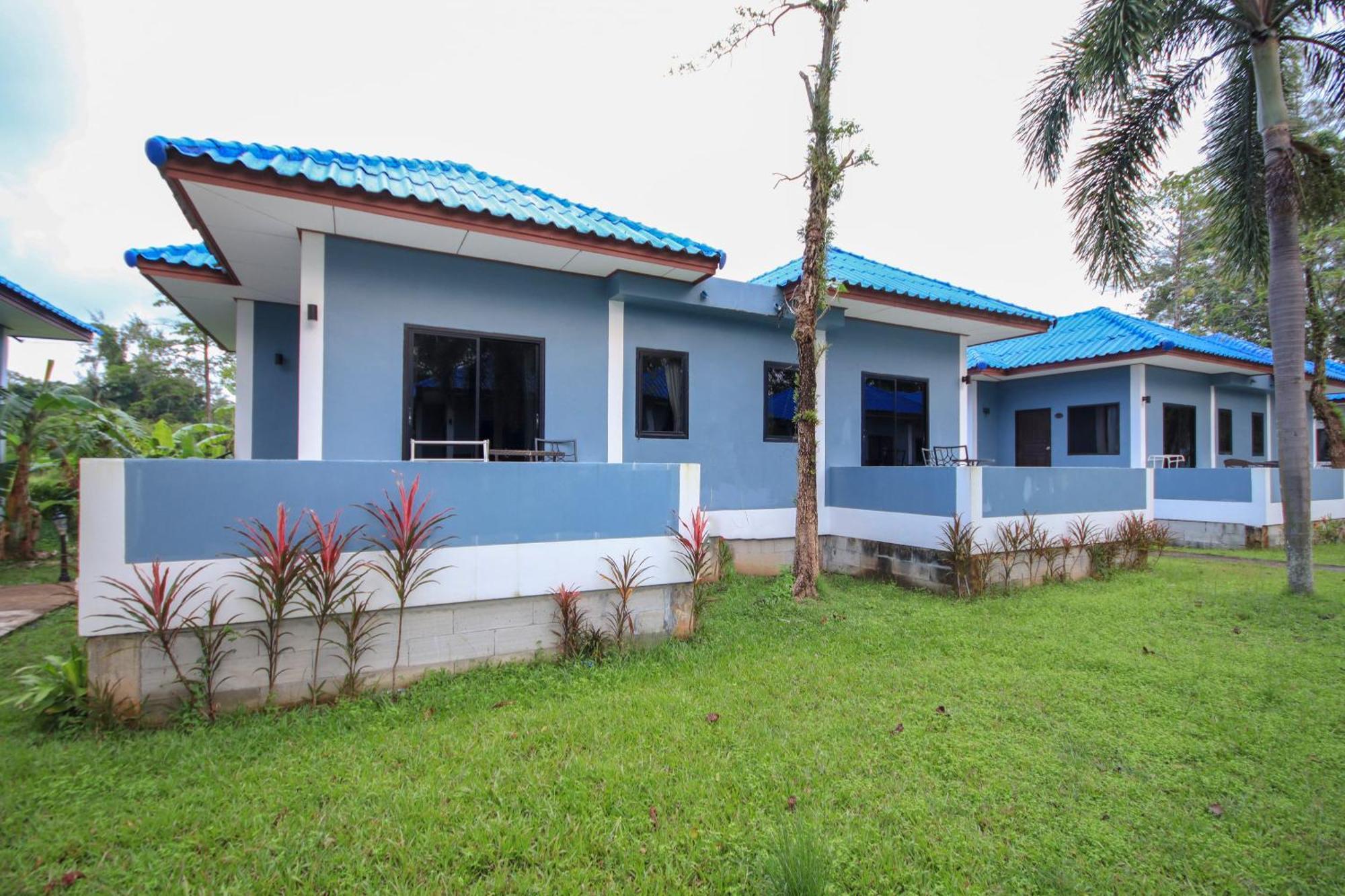 Hotel Capital O75345 Praewa Naiyang Phuket Nai Yang Beach