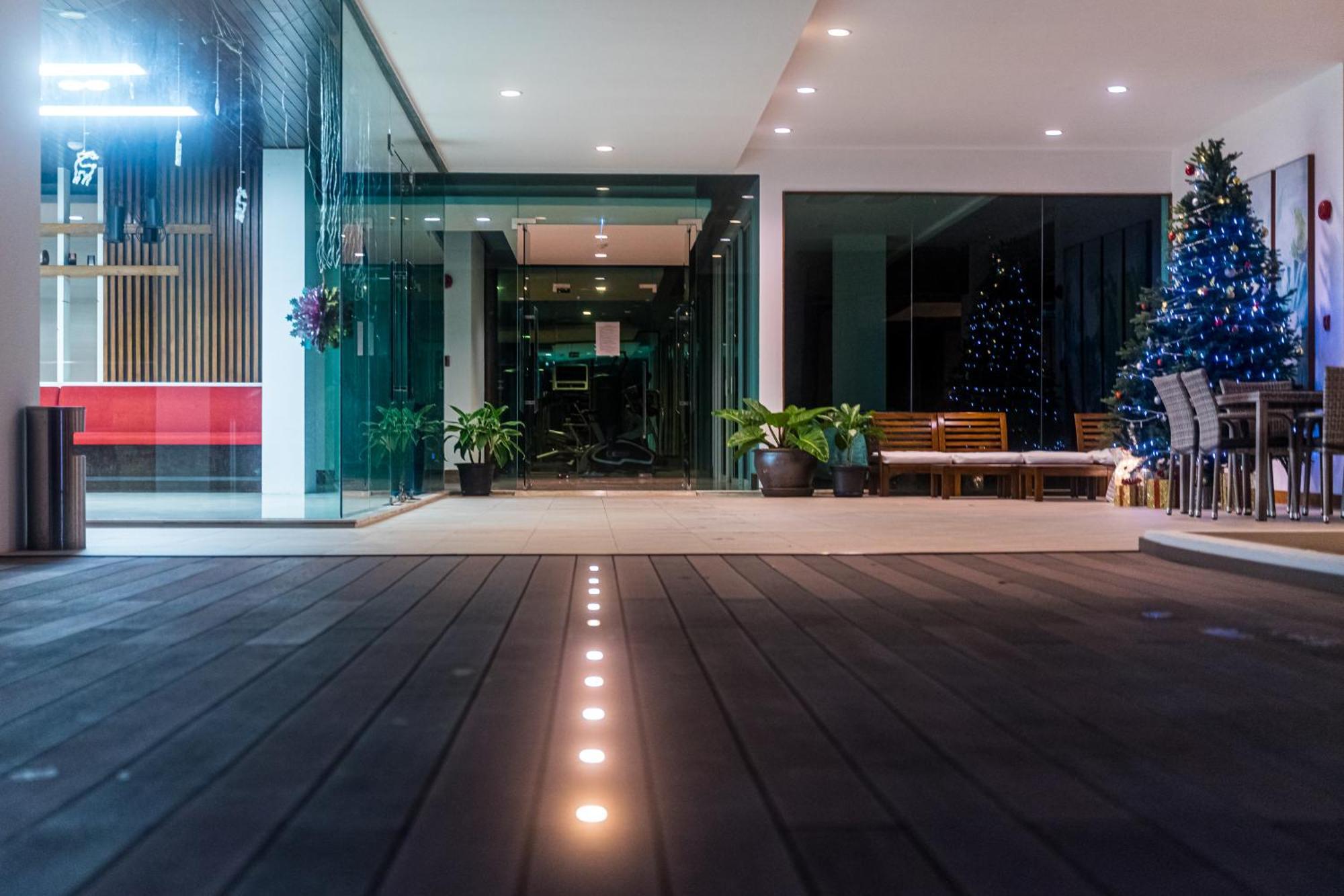 Q Apartment