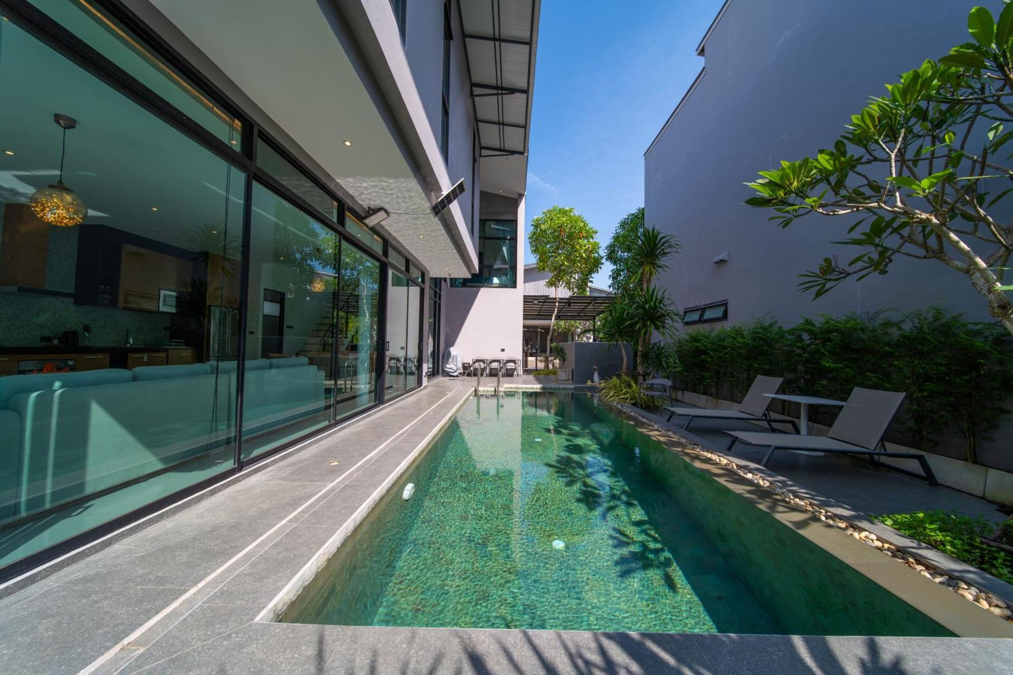 Villa Laguna 3卧现代别墅 *