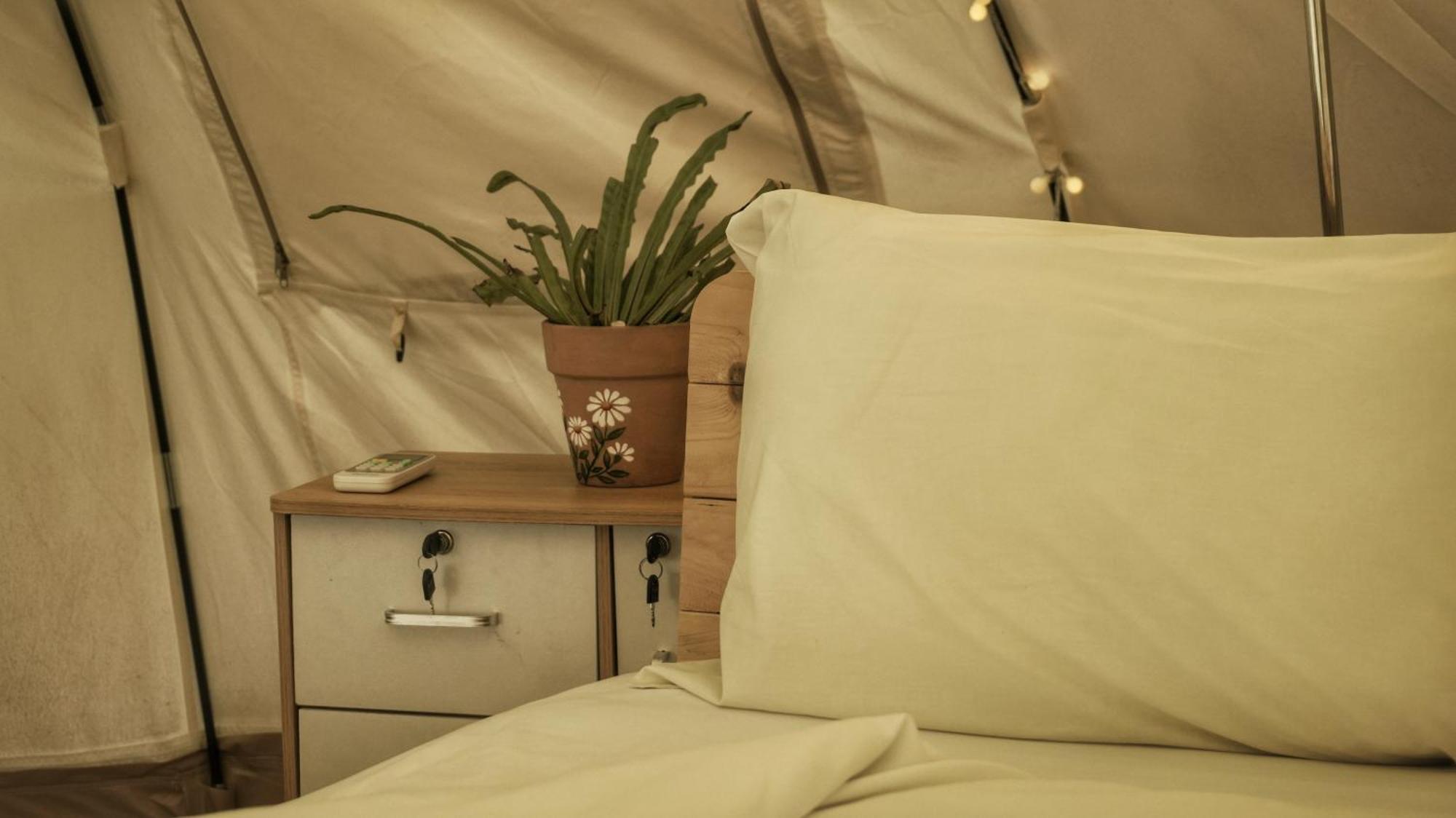 Bambus Restaurant, Bar & Glamping