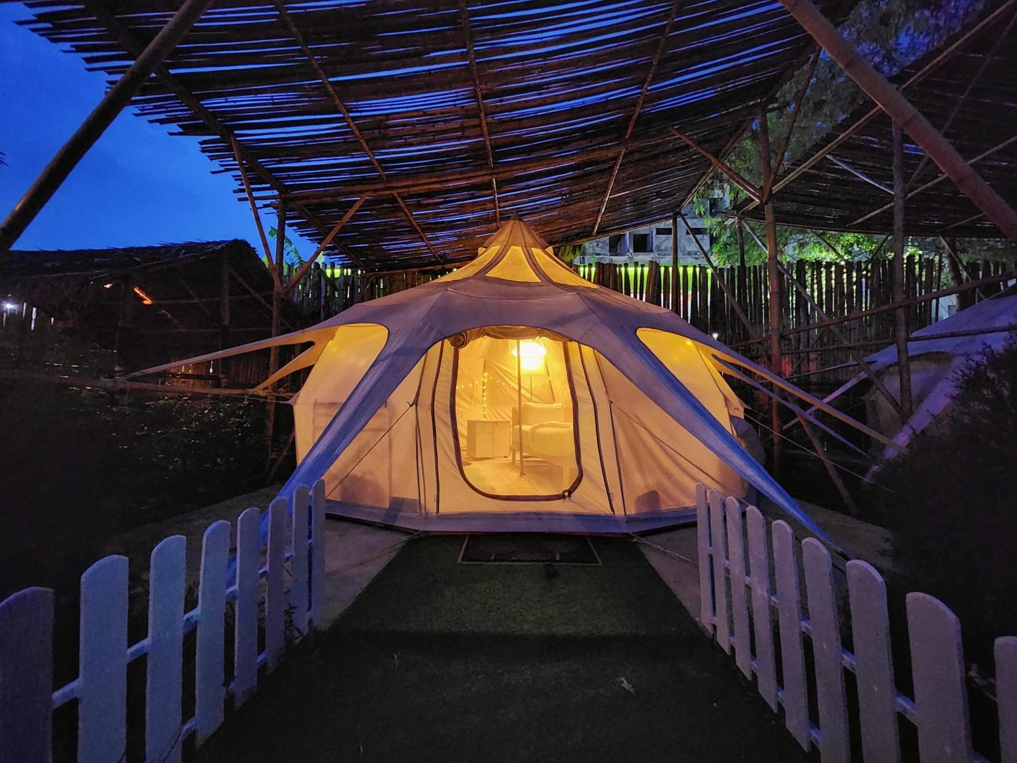 Tenda de luxo Bambus Restaurant, Bar & Glamping Patong