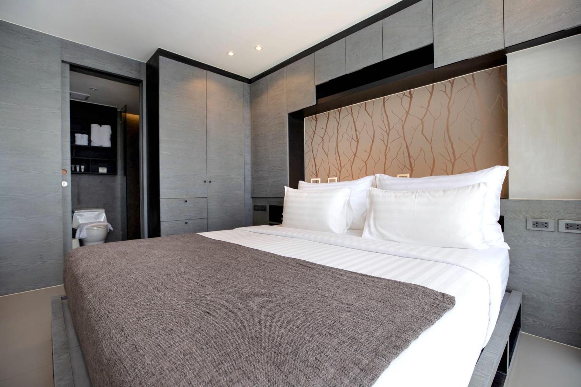Urban Chic B702 In A Gated Citygate With 3 Pools & Gym,