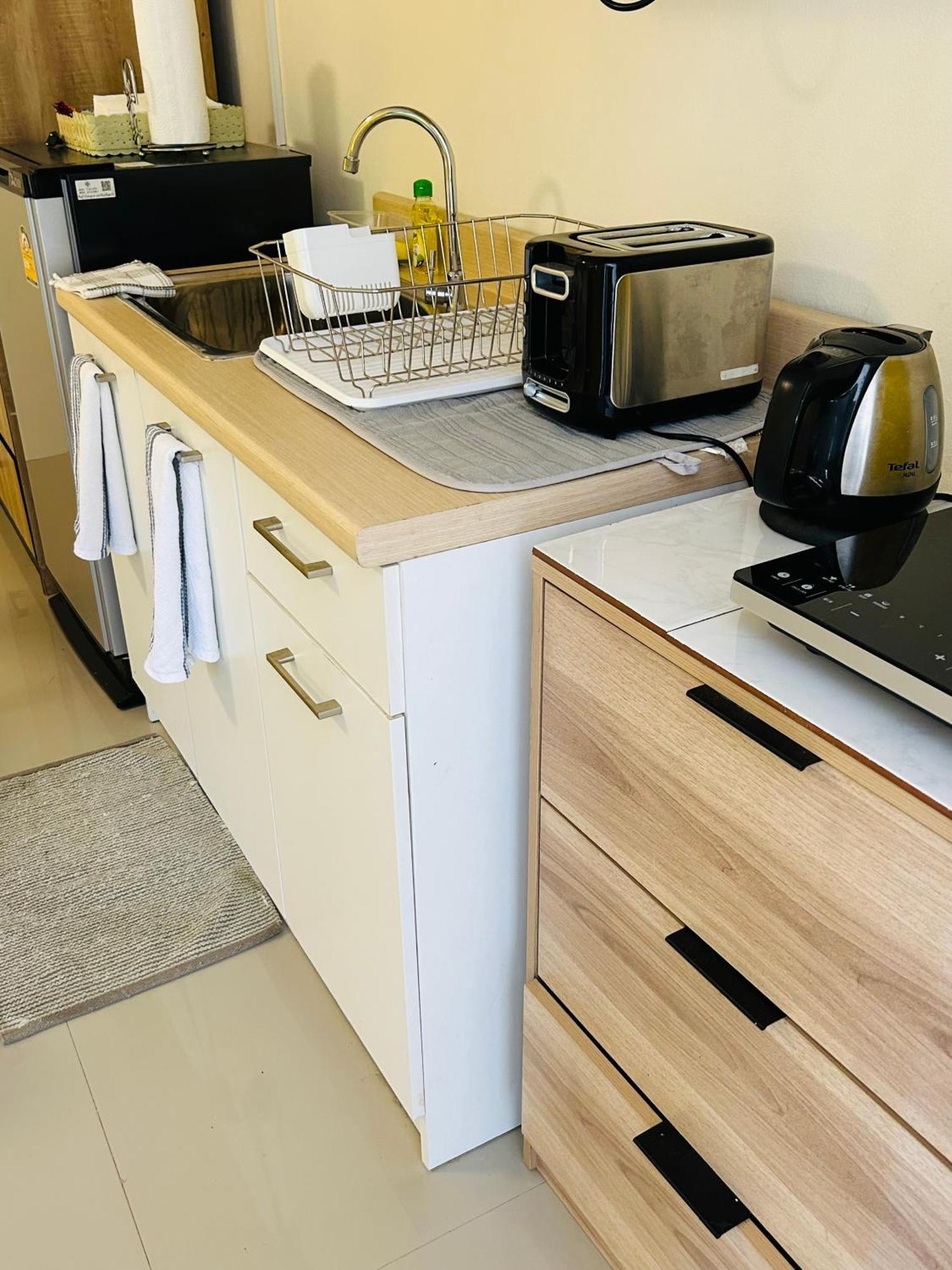 With Private Kitchen And Bathroom Accommodatie bij particulieren Phuket