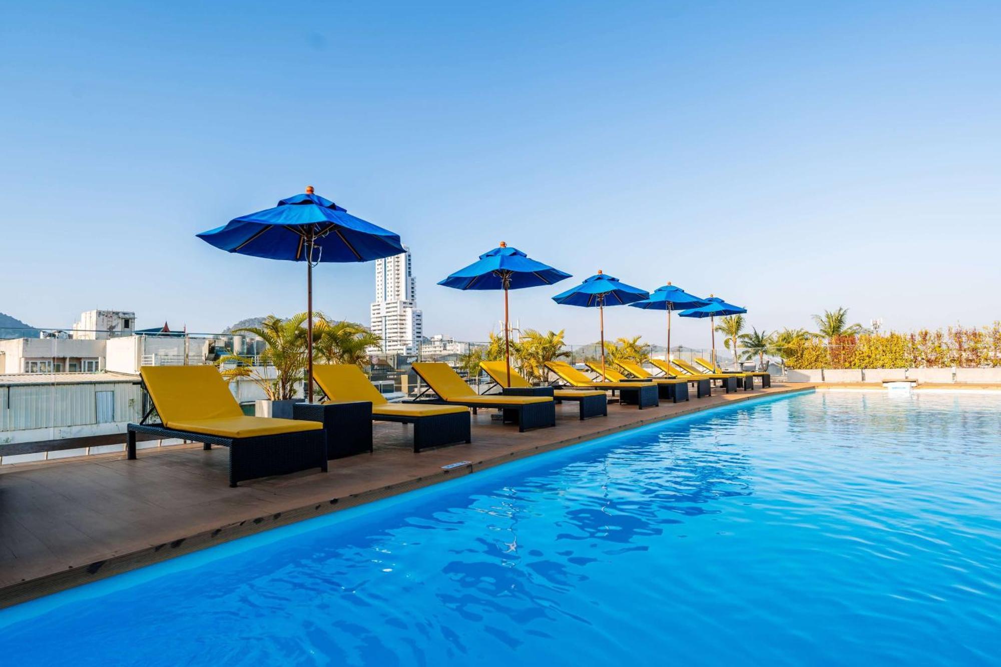 Days By Wyndham Patong