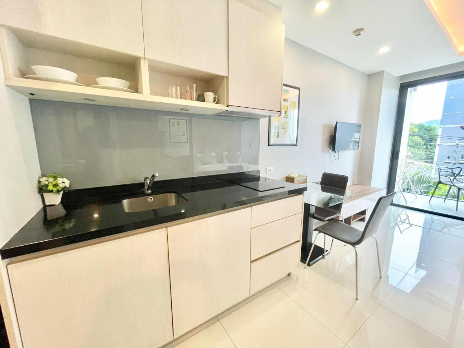 1 Bedroom Near - At The Tree * Rawai