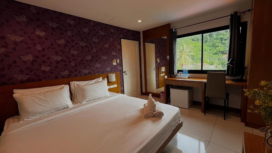 Coco Mountain View 3*