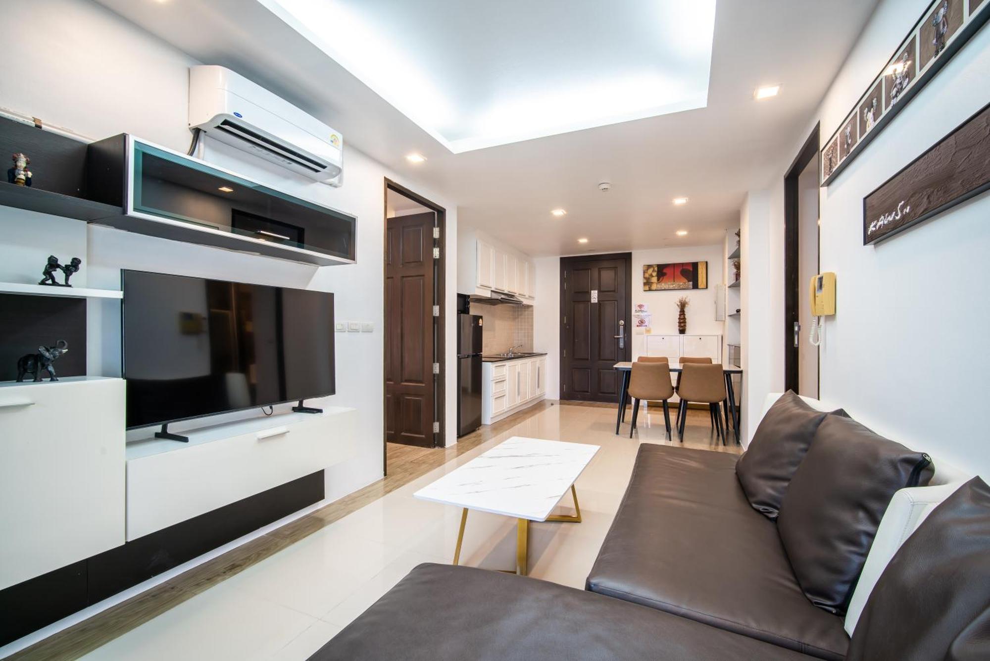 Apartment 芭东精装两卧公寓 近马林夜市 芭东海滩
