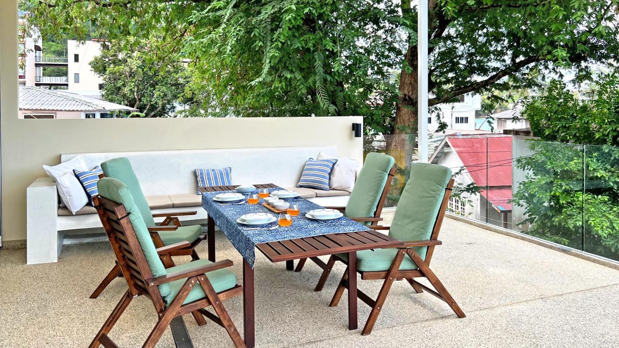 Apartment At The Spacious 2-level Design For 2-5, Ao Yon Phuket Ban Ao Makham