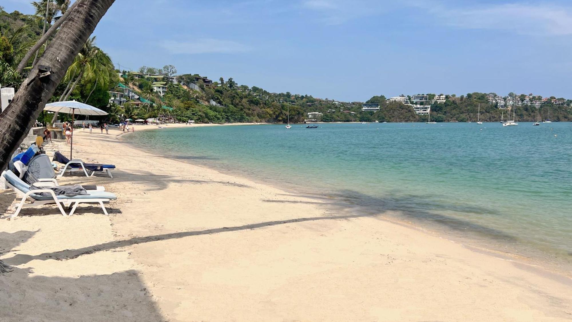 At The Spacious 2-level Design For 2-5, Ao Yon Phuket Apartment Ban Ao Makham