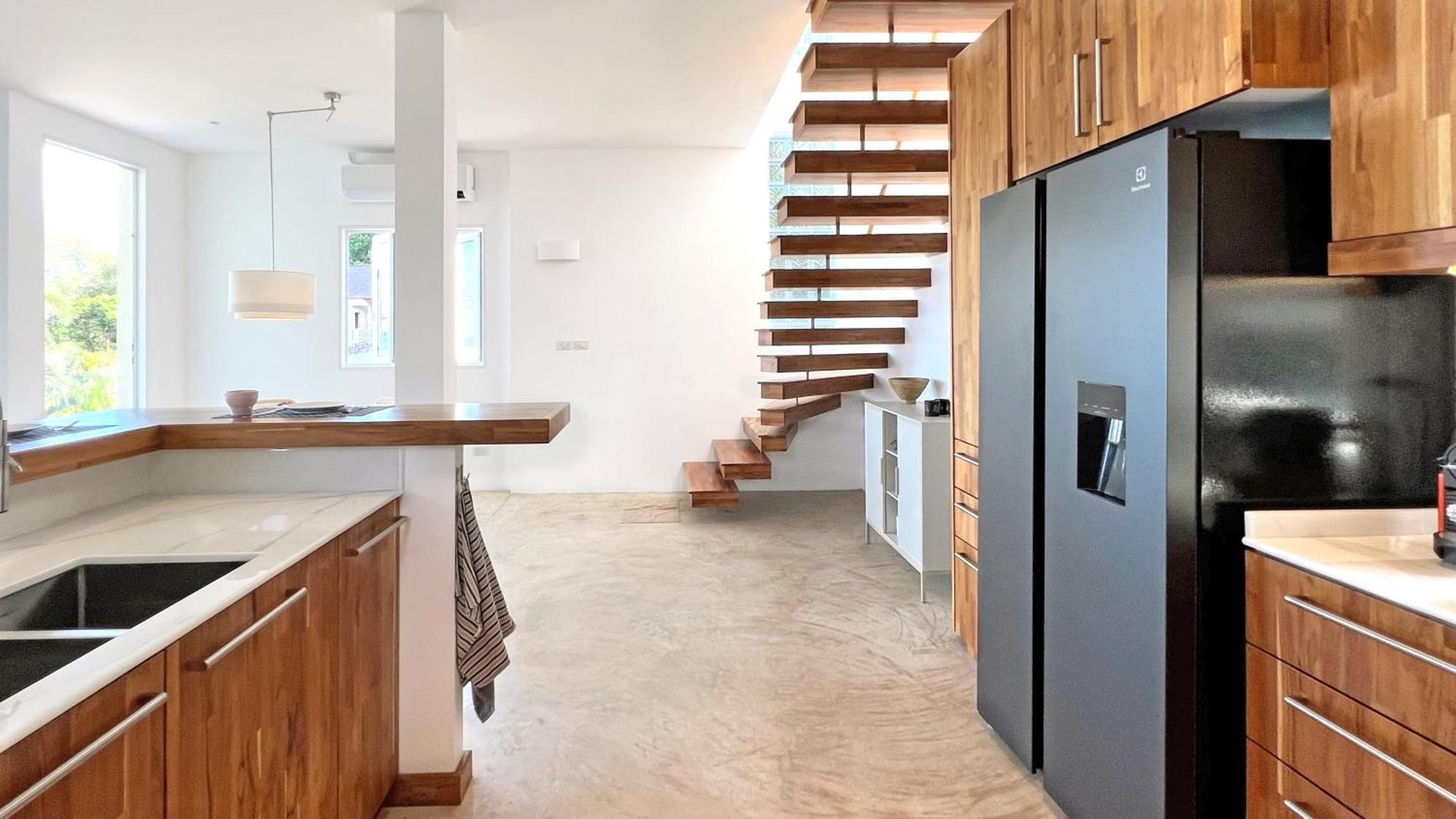 At The Spacious 2-level Design For 2-5, Ao Yon Phuket *