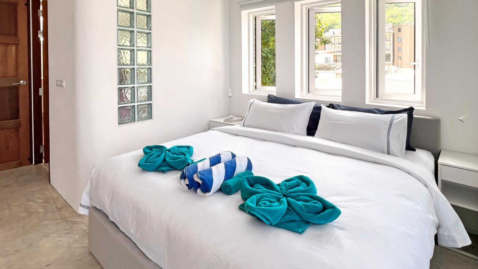 Apartment At The Spacious 2-level Design For 2-5, Ao Yon Phuket