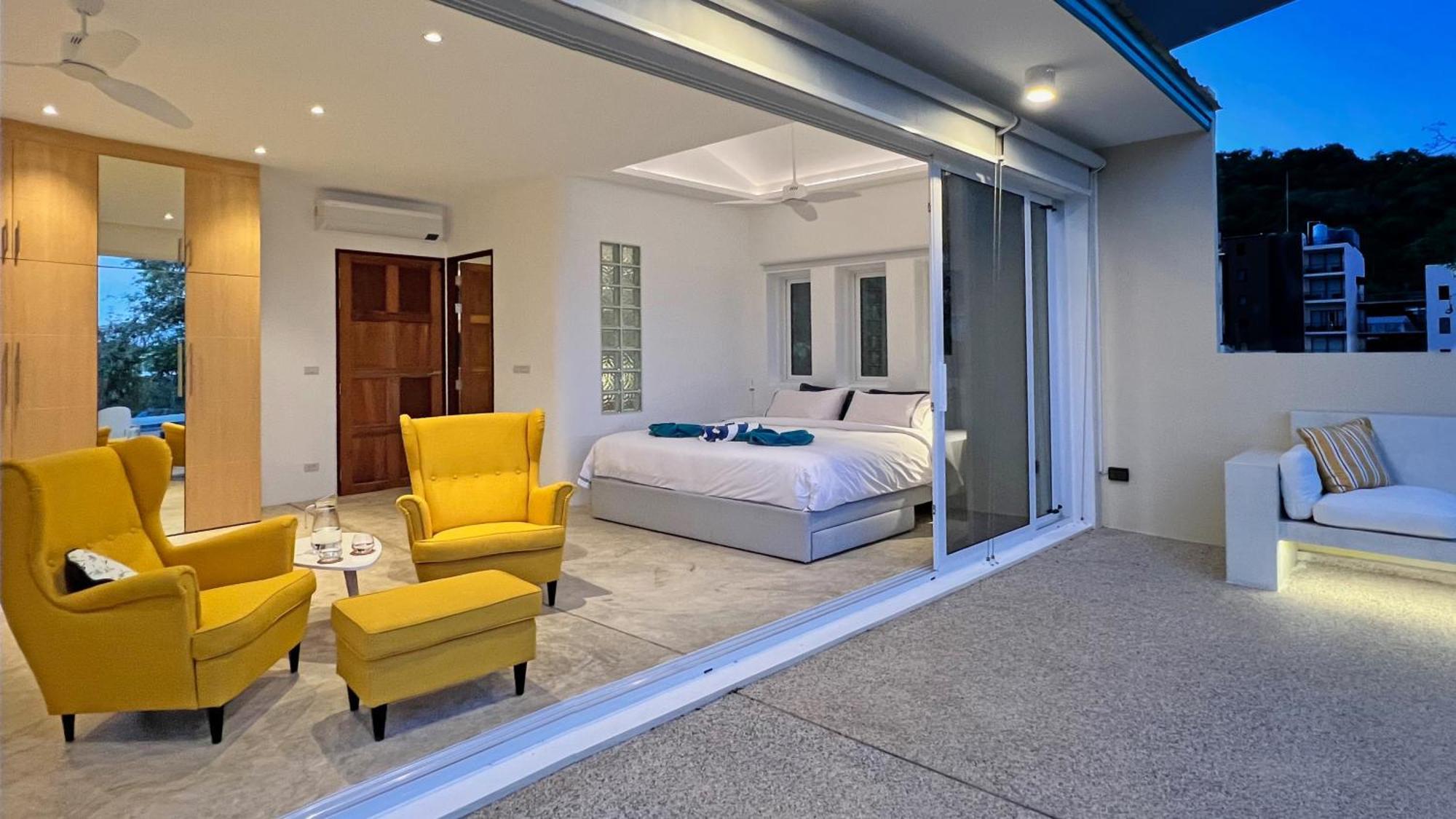 Apartment At The Spacious 2-level Design For 2-5, Ao Yon Phuket Ban Ao Makham
