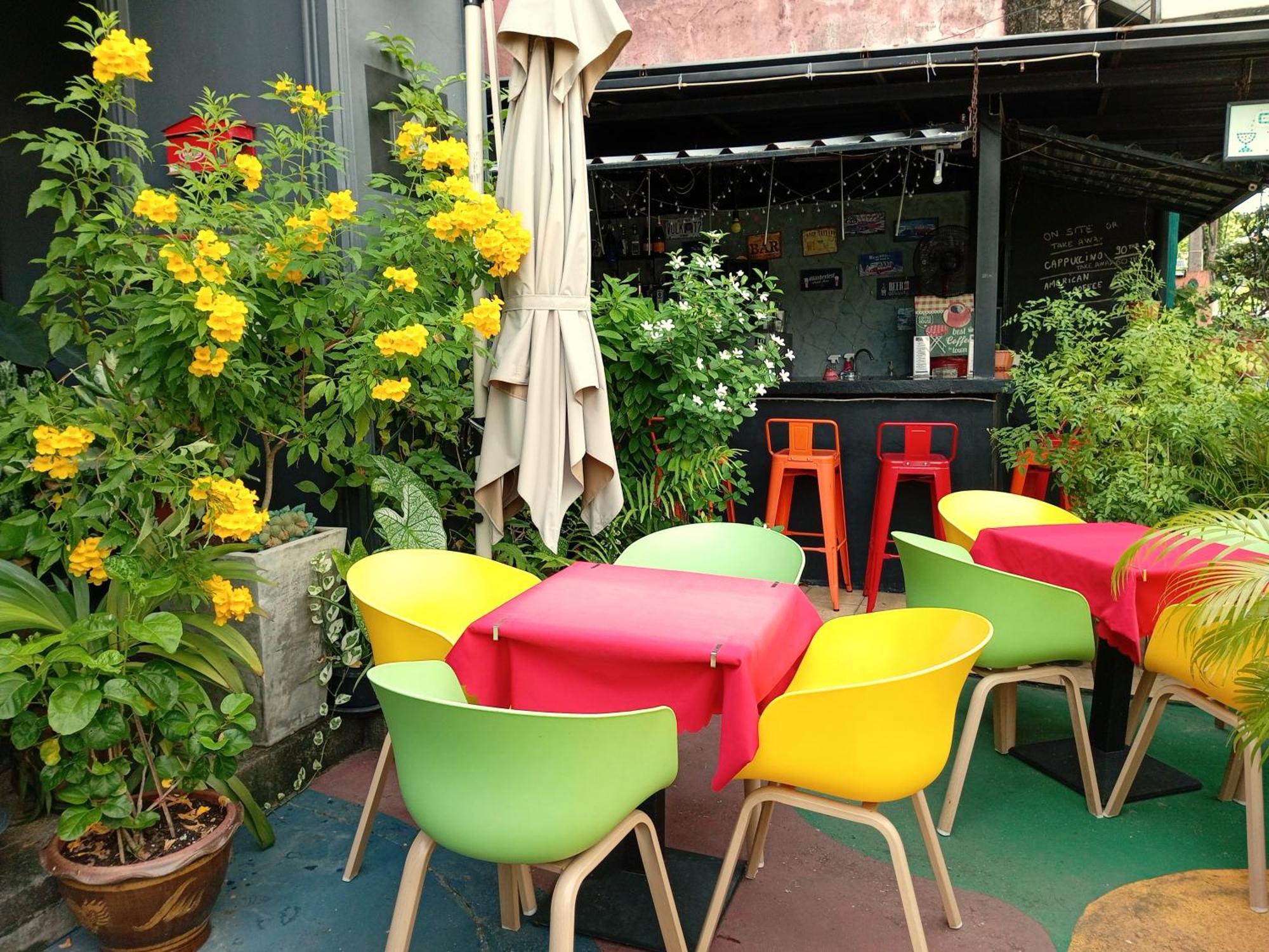 Hotel Hi Karon