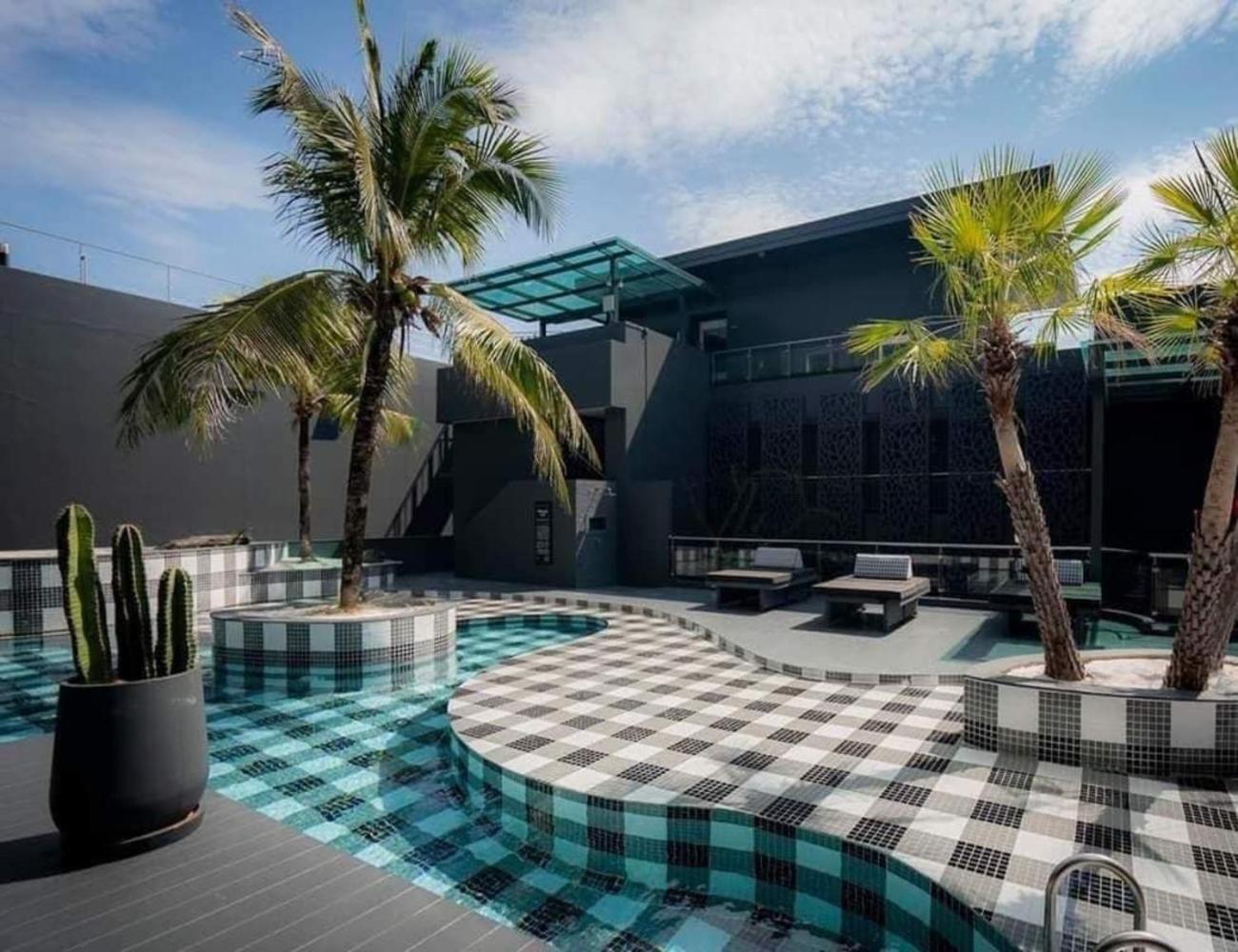 Foto Beachfront 5* Phuket