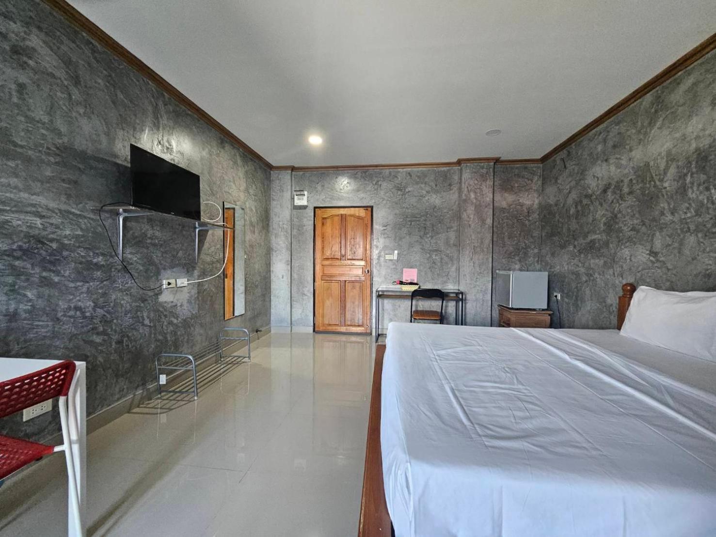 Phuket Airport Gasthof Ban Bo Han