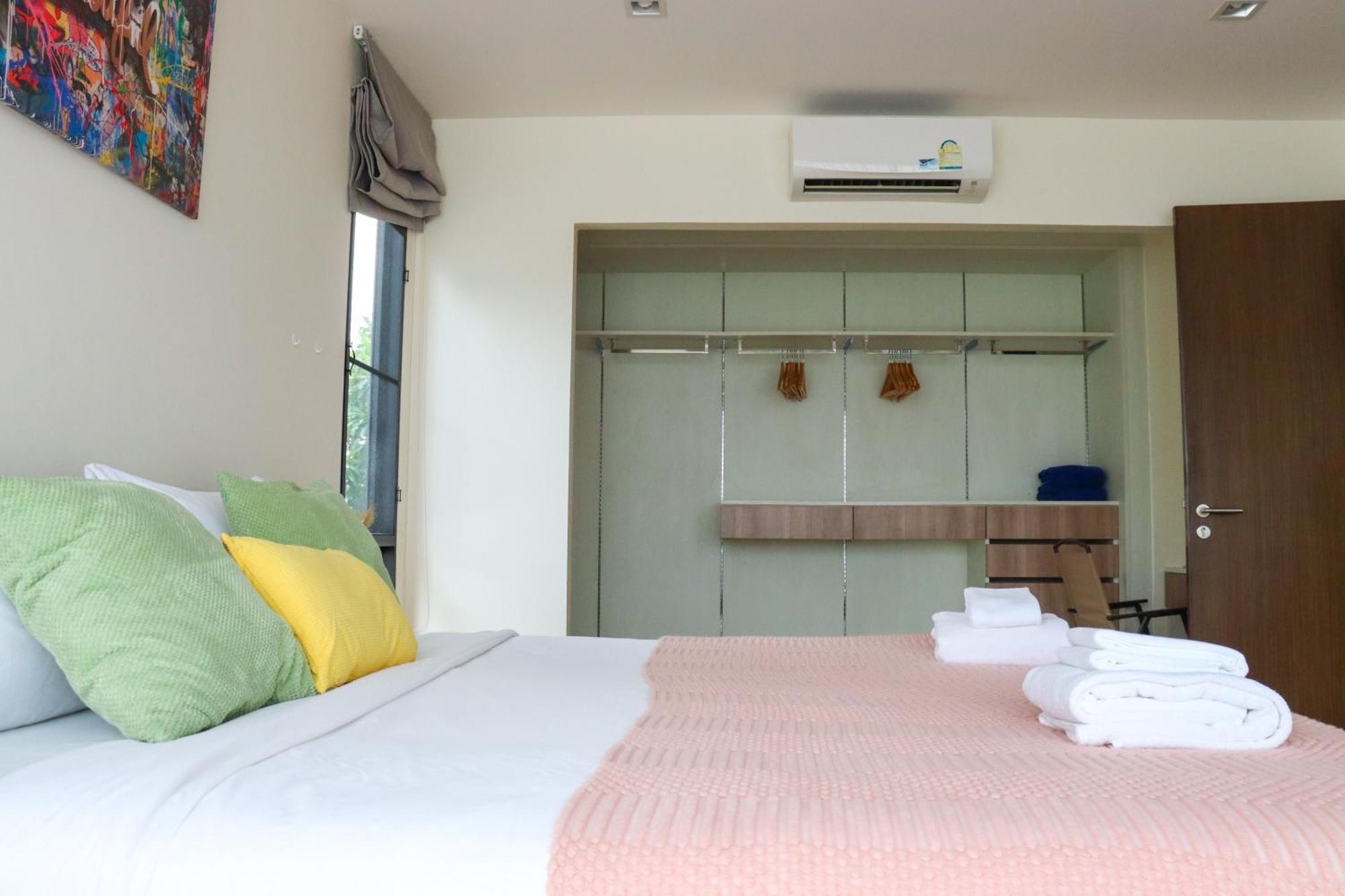 Friendly Townhouse Laguna Park Villa