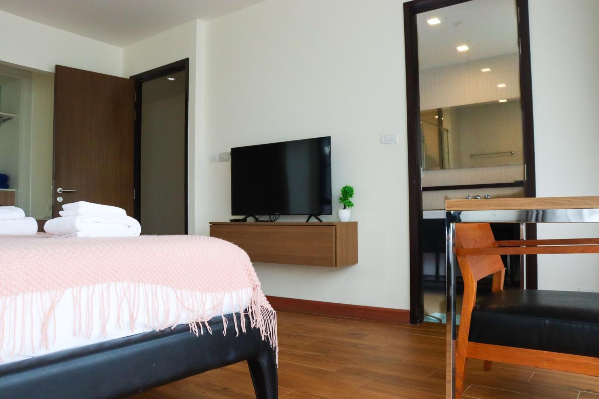 Friendly Townhouse Laguna Park Villa Thalang
