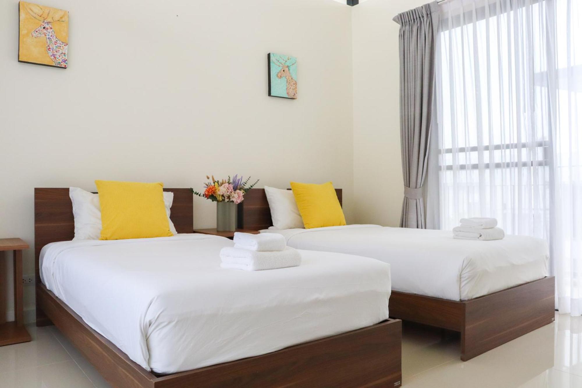 Friendly Townhouse Laguna Park * Thalang